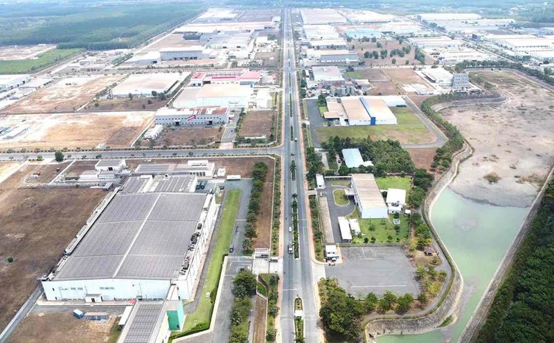 An industrial park is operating in Long Thanh district, Dong Nai province. Photo: HAC