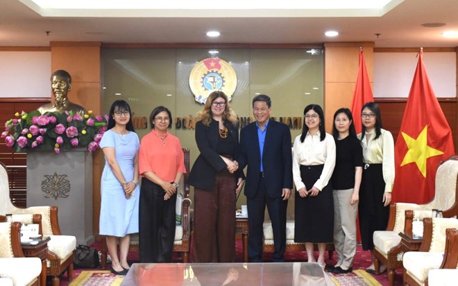 Phó Chủ tịch Tổng LĐLĐVN Huỳnh Thanh Xuân làm việc với Đoàn đại biểu UNICEF