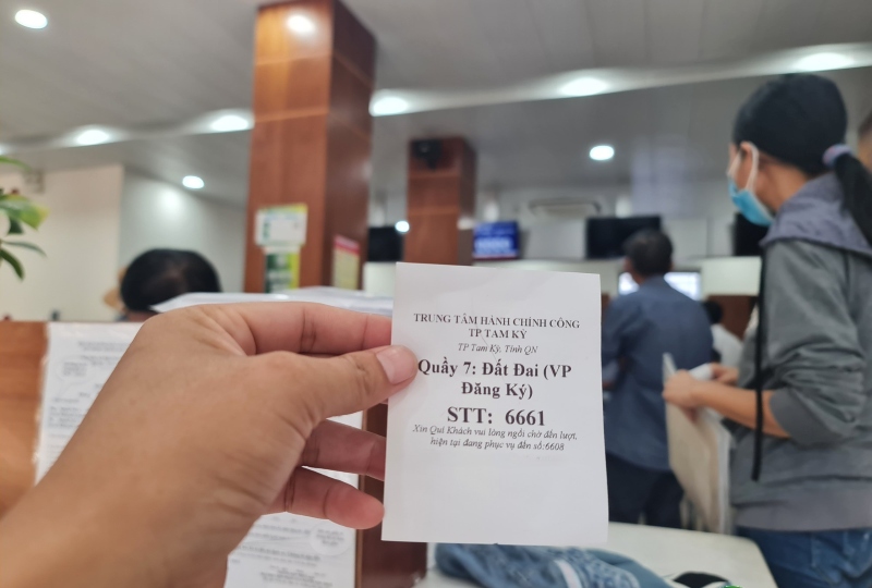 Quang Nam dang vao cuoc chan chinh sau khi hon 2.200 ho so dat dai bi tre hen. Anh: Truong An