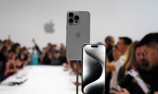 Apple chuẩn bị phát hành bản cập nhật iOS 18.5 tới người dùng. Ảnh: Xinhua