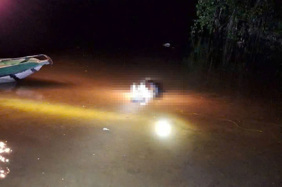 The male victim drowned on the Cai River in Khanh Vinh District, Khanh Hoa was discovered on the evening of April 23. Photo: Phuong Linh
