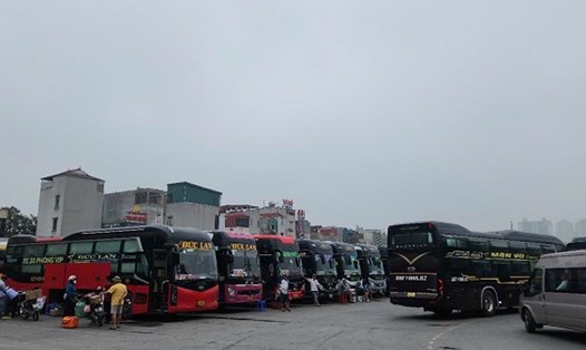 Các bến xe Hà Nội sẵn sàng phục vụ cao điểm nghỉ lễ 30.4 – 1.5. Ảnh: Minh Hạnh