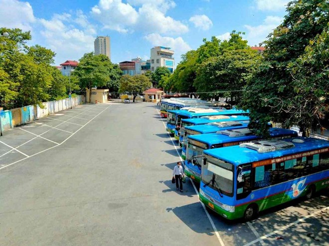 La linea de autobuses de Pekin a Hunan tendra 66 vuelos diarios. Imagen: Estacion de trenes de Baekje