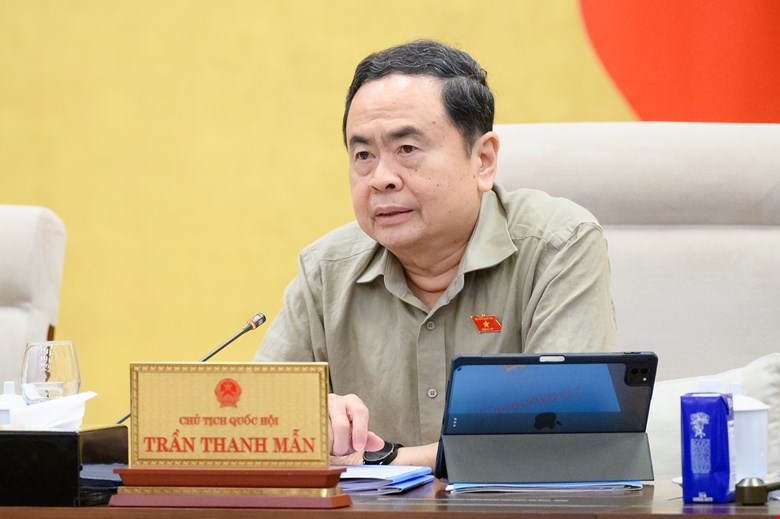 Politburo member and National Assembly Chairman Tran Thanh Man proposed making private enterprises the most important driving force of the economy. Photo: Quochoi.vn