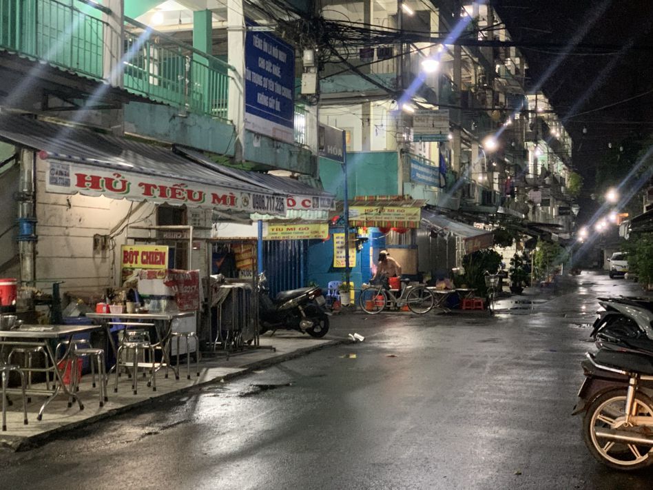 Old Nguyen Thien Thuat apartment building, District 3, Ho Chi Minh City. Photo: Hai An