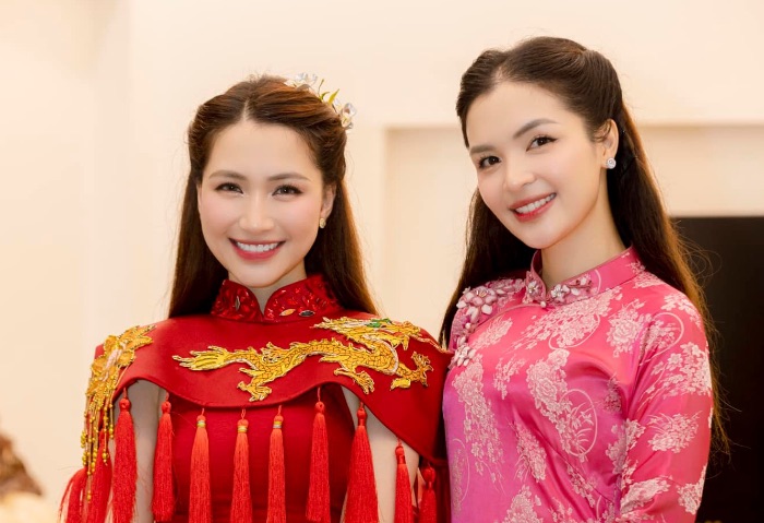 Hoa Minzy and her multi-talented sister Nguyen Thi Hang (right). Photo: Character provided