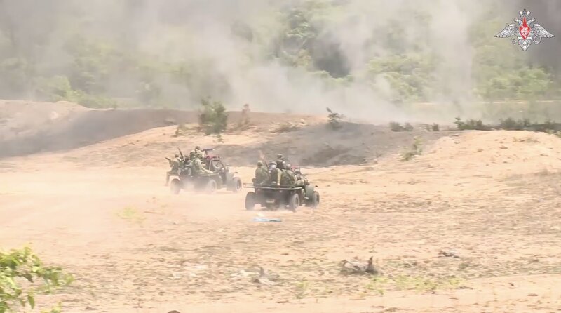 Russian and Lao armies conduct training exercises. Photo: Cut from video of the Russian Ministry of Defense