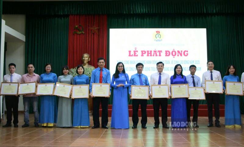 Tuyen Quang Trade Union launched Workers' Month 2025. Photo: Lam.Thanh