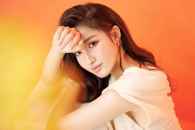 Á hậu Phương Nhi sống kín tiếng sau đám hỏi với con trai tỉ phú. Ảnh: Sen Vàng cung cấp