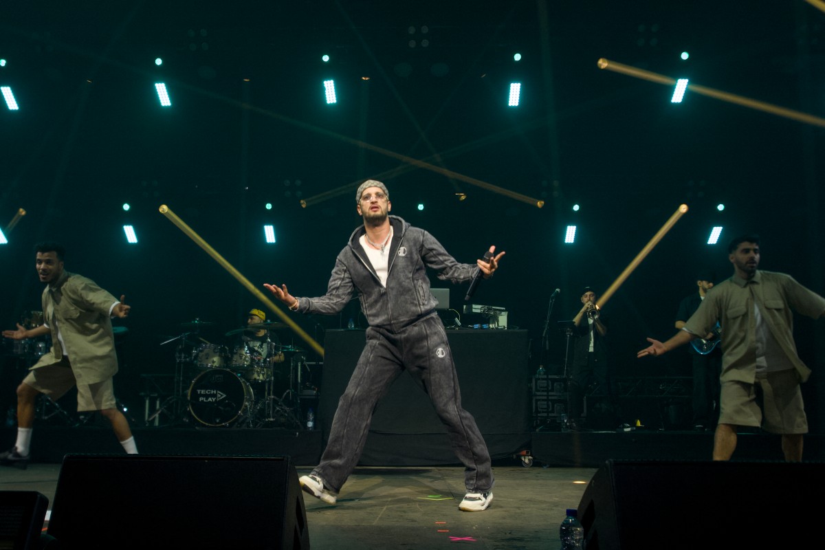 The appearance of AI has brought new winds to the theater industry. Photo: AFP