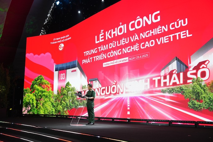 Nguoi dung dau Tap doan Viettel phat bieu tai le khoi cong. Anh: Viettel cung cap