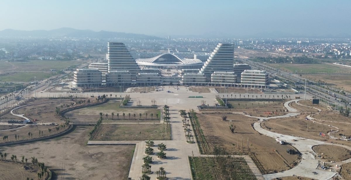 El Centro Administrativo de Hai Phong es uno de los 12 proyectos iniciados, inaugurado en mayo de 2025. Imagen: El amanecer