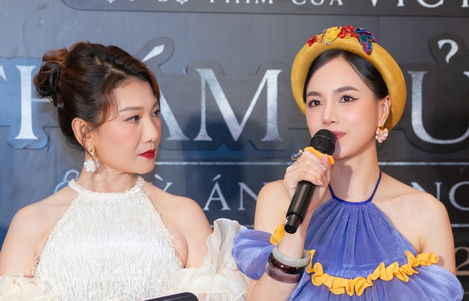 People's Artist My Uyen and actress Dinh Ngoc Diep. Photo: Provided by the manufacturer