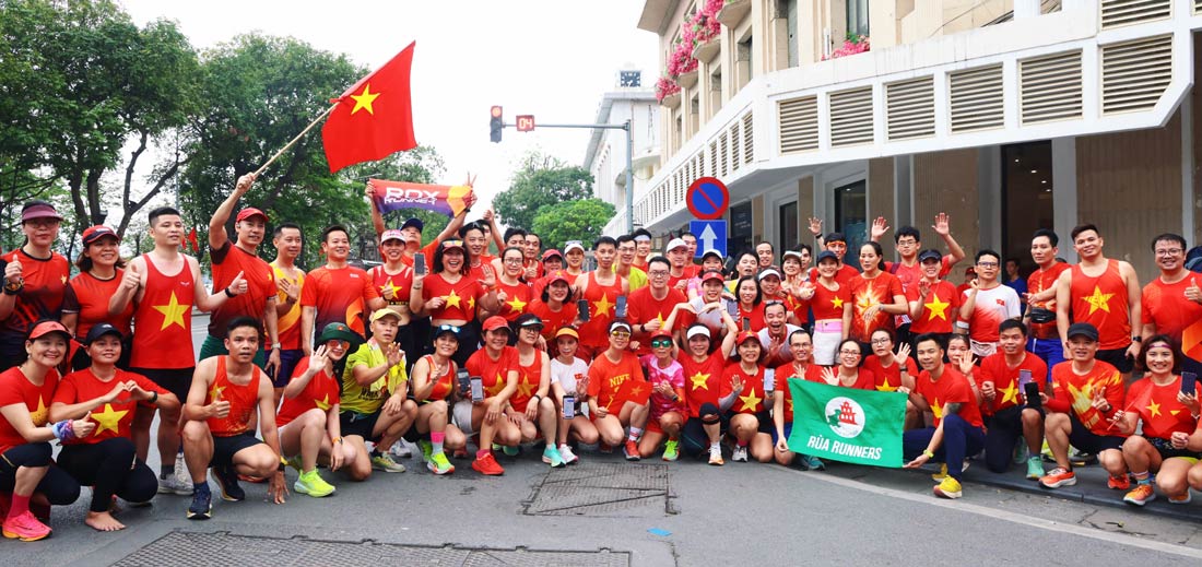 Nhieu hoat dong duoc nguoi dan to chuc, huong ve dip ki niem 30.4.