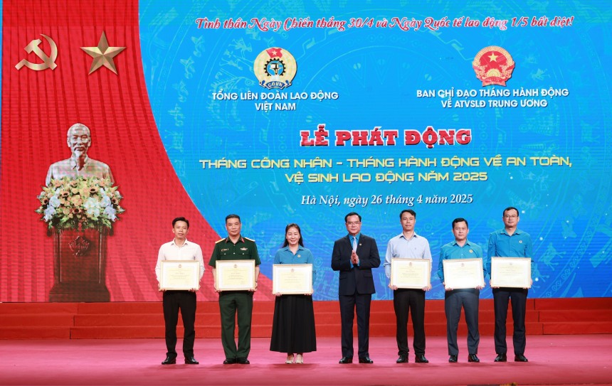 La clase trabajadora es el centro de la creacion de un entorno laboral seguro