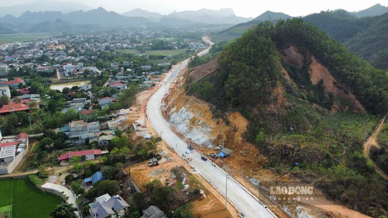 Tuyen duong co chieu dai 4km, doan cuoi giao cat voi QL37 tai Km188. Anh: Lam Thanh