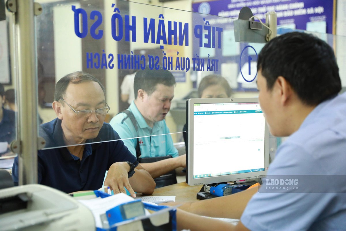 The time when Hanoi finalized the list of early retirement according to Decree 178. Illustrative photo: Hai Nguyen