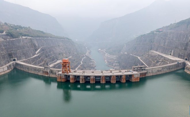 Sau đập Tam Hiệp, Trung Quốc có cỗ máy phát điện từ 12.670 tỉ lít nước