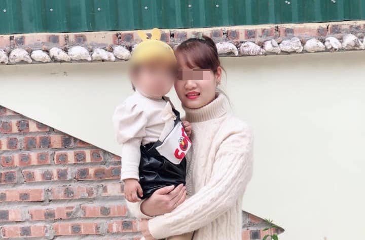 Ms. Huong seems to have put aside all the worries of being infertile when welcoming her first daughter. Photo: BVCC