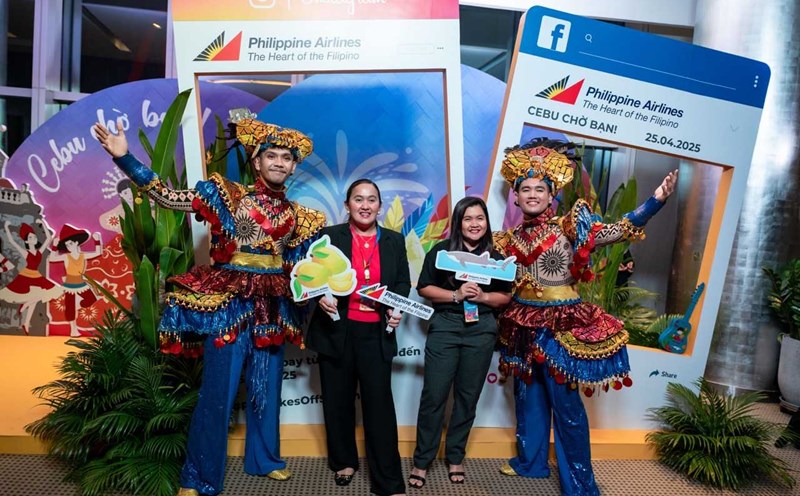 Philippine Airlines introduce the Ho Chi Minh City - Cebu direct flight. Photo: Program organizers.