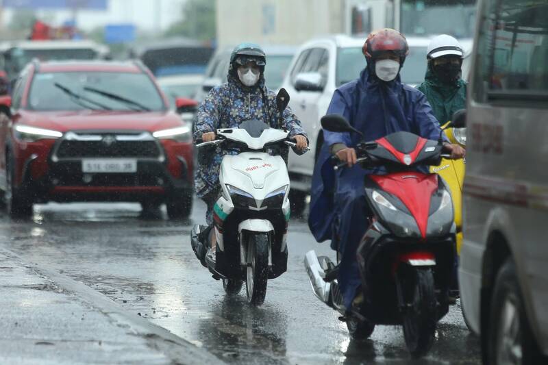 Weather forecast for the South and tonight, April 26, there will be showers and thunderstorms in some places. Photo: Thanh Vu