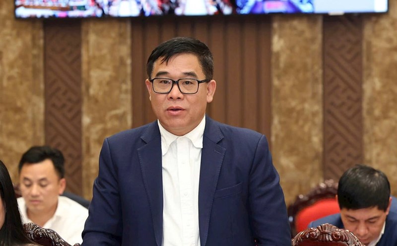 Proposal to dismiss Mr. Do Dinh Hong - former Director of the Department of Culture, Sports and Tourism from the position of member of the City People's Committee due to resignation. Photo: Viet Thanh