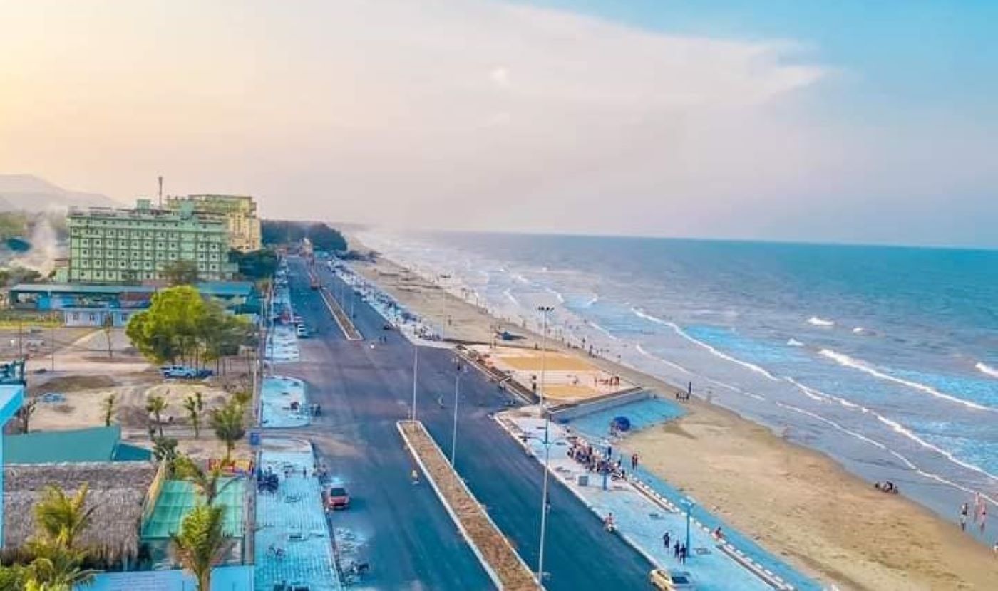 A corner of Hai Hoa beach, Hai Hoa ward, Nghi Son town, Thanh Hoa. Photo: Xuan Hung