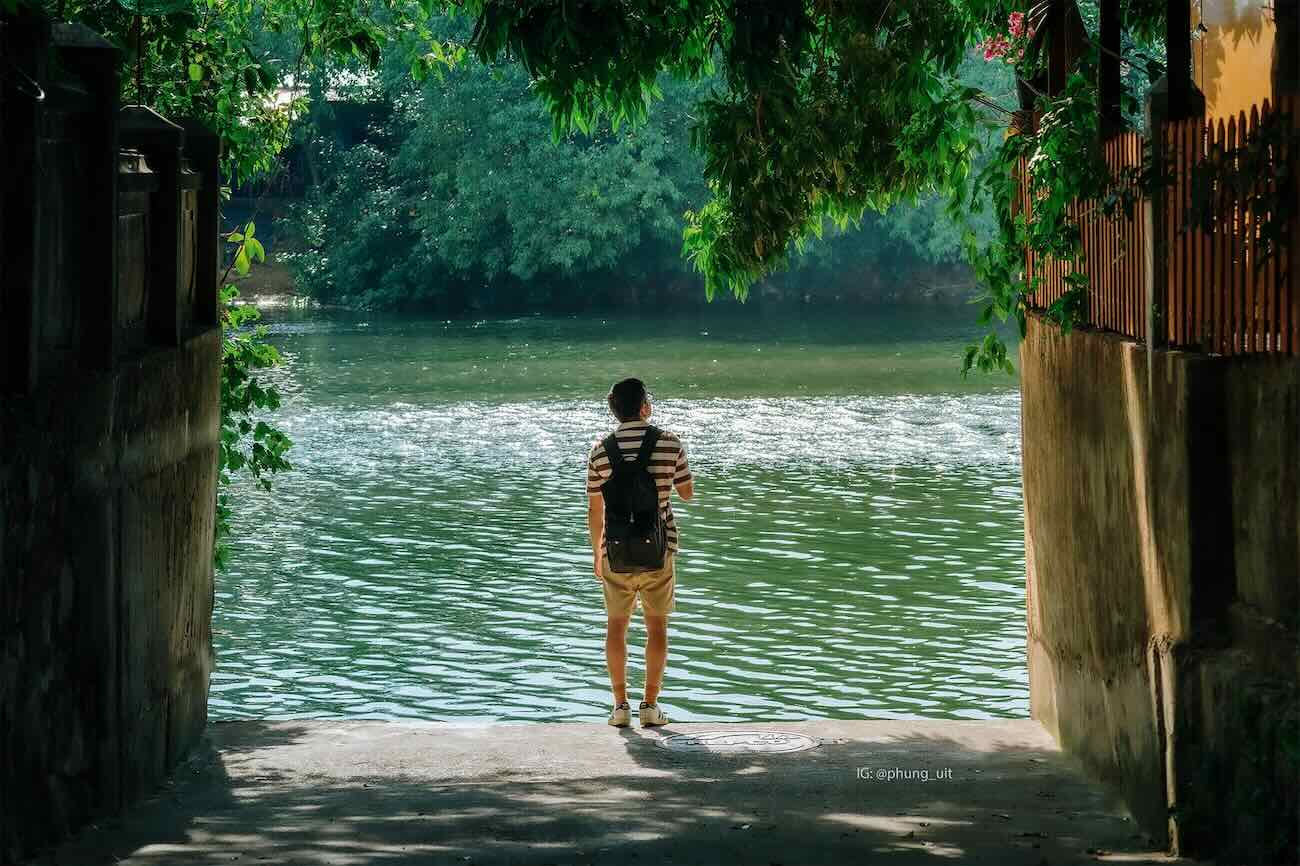 The small path of Nguyen Sinh Cung Street (Hue City) is an impressive check-in location. Photo: Minh Phung.