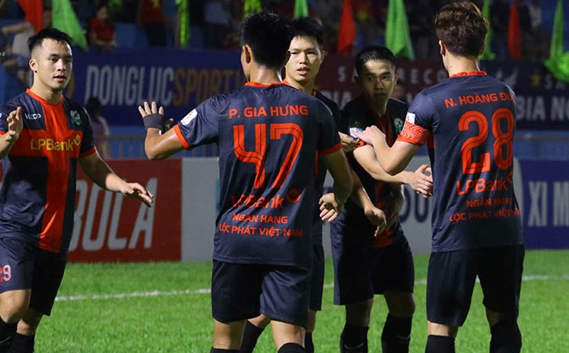 Phu Dong Ninh Binh was held to a draw by the bottom team of the 2024-2025 First Division. Photo: PDNB FC