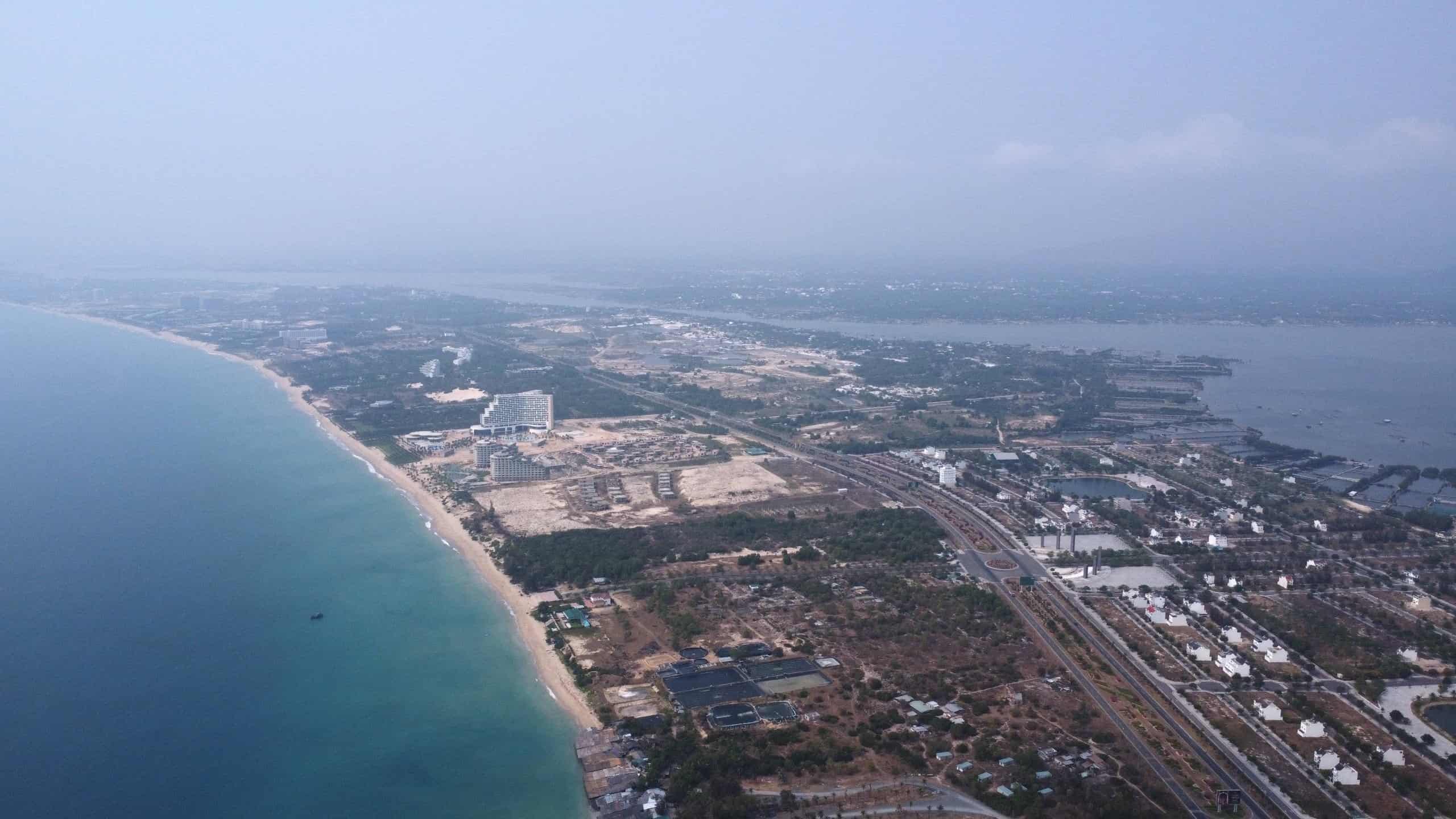 Khanh Hoa and Ninh Thuan will merge, there will be 65 administrative units. Photo: Huu Long