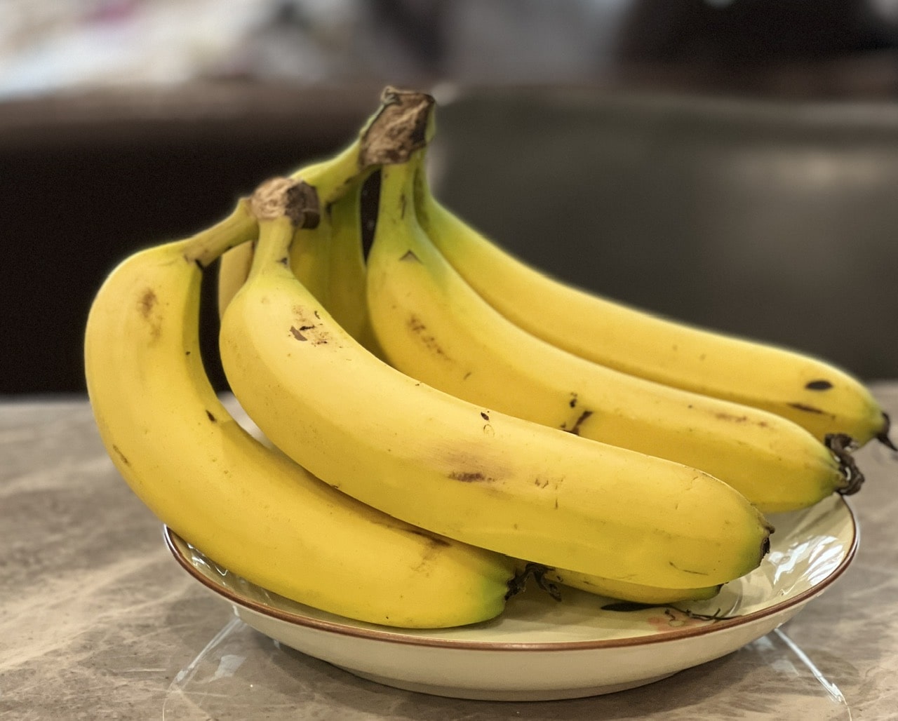 Las bananas maduras son uno de los alimentos buenos para el colon. Foto: Quang Minh. El hombre que hizo la foto.
