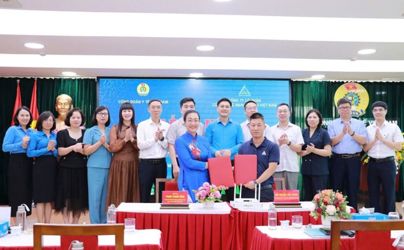 The Vietnam Health Trade Union signed a cooperation agreement on welfare for union members with Lancs Vietnam Network Technology Joint Stock Company on April 17, 2025. Photo: Que Chi
