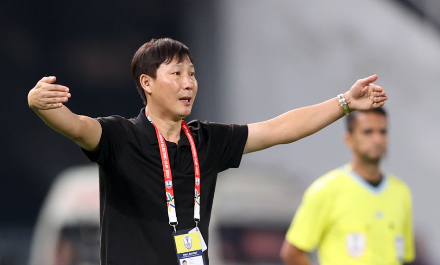 Coach Kim Sang-sik. Photo: VFF
