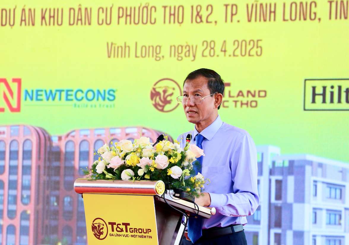Ong Dang Van Chinh, Uy vien Ban Thuong vu Tinh uy, Pho Chu tich Thuong truc UBND tinh Vinh Long phat bieu tai su kien. Anh: T&T Group