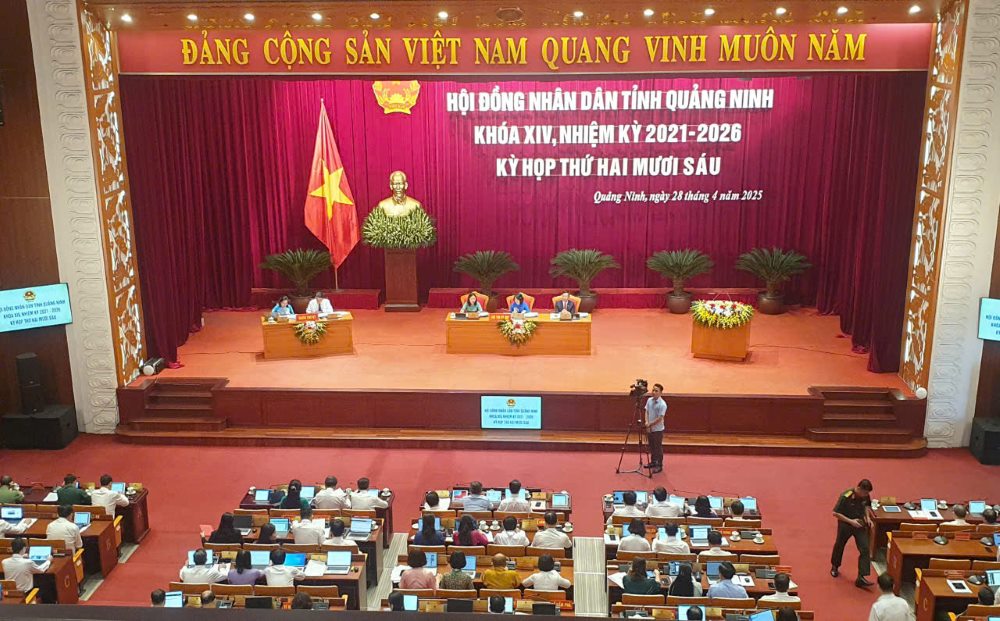 26a reunion del Consejo de Administracion de la provincia de Quang Ninh, cerrado XIV mañana 28 de abril de 2025. Imagen de Nguyen Hung