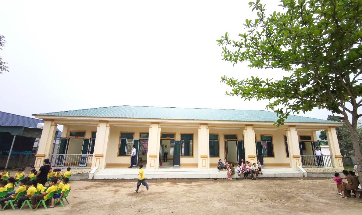 3 phong hoc moi khang trang tao dieu kien cho cac em hoc sinh hoc tap tot hon. Anh: Quang Dai