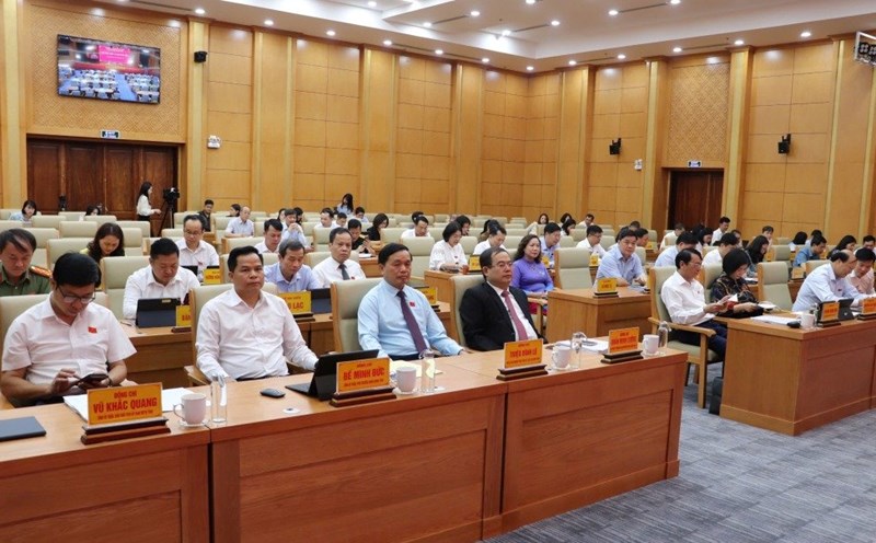 The People's Council of Cao Bang province officially passed a resolution to merge administrative units. Photo: Thuy Linh