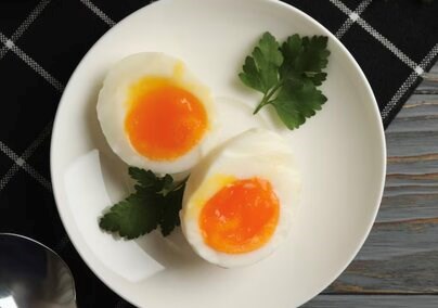 Un menu de huevos de cordero fritos con aceite de oliva durante la semana ayuda a reducir la grasa hepatica de manera efectiva. Foto de la pagina web de la Universidad de Hong Kong.