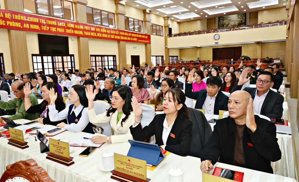 The Provincial People's Council approved the project to reorganize and merge Lam Dong, Binh Thuan, and Dak Nong provinces. Photo: Lam Hong