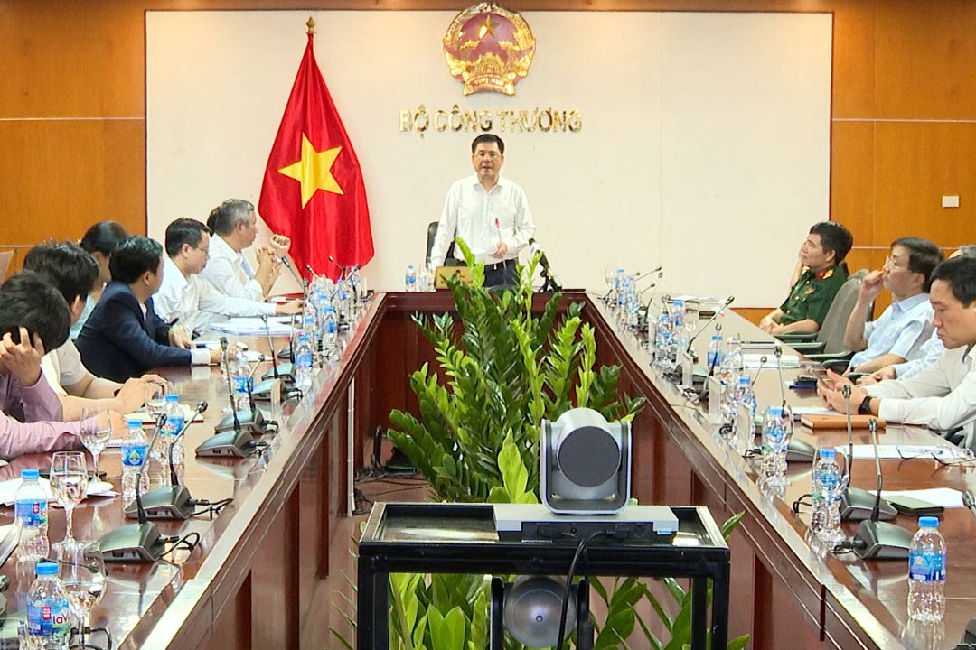 Ajuste del Plan de Energia VIII, para garantizar la seguridad energetica nacional