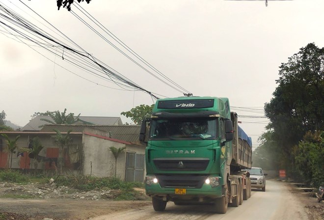 Dừng thi công san tạo, vận chuyển đất đá trên địa bàn TP Yên Bái