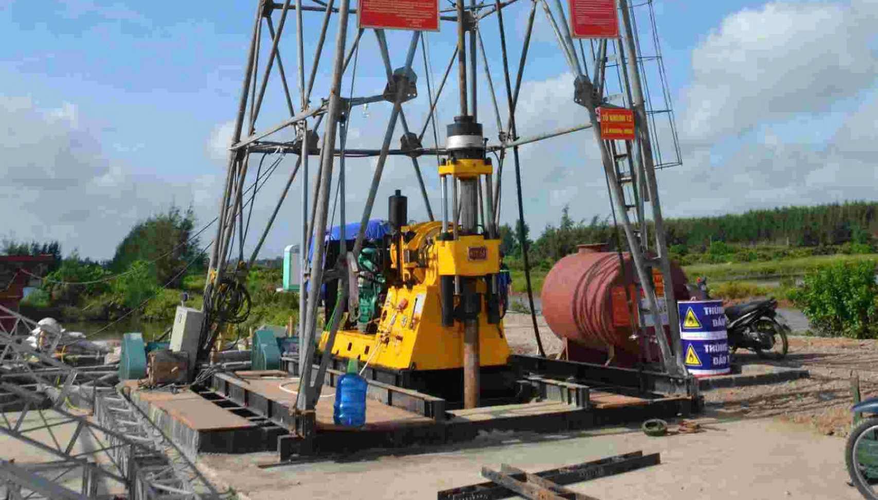 Proyecto de perforacion en el distrito de Nam Thinh, distrito de Tien Hai, provincia de Taiping en 2015. Foto: Empresa CP Geo Mineria - TKV