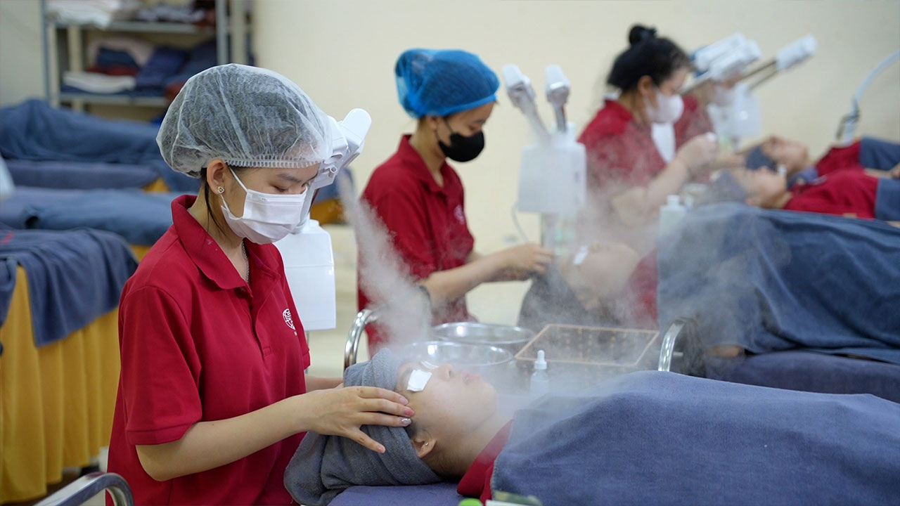 Se orienta a la formacion profesional, los candidatos tienen amplias oportunidades de empleo