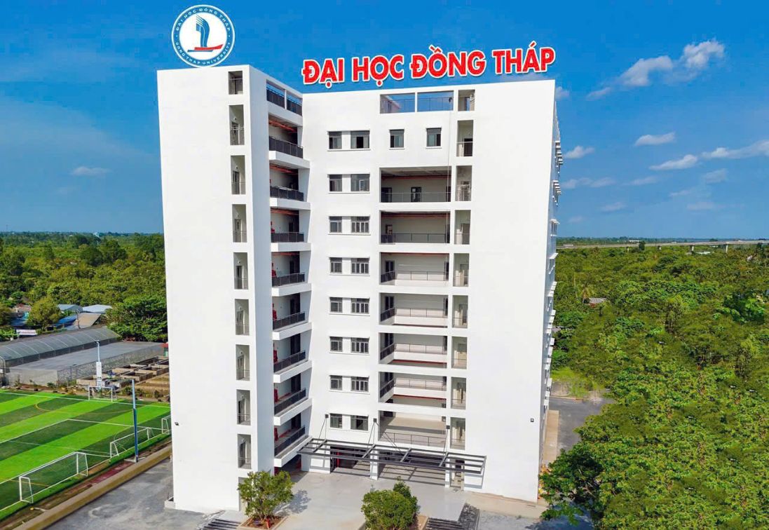 Toan canh toa nha Khat Vong DThU. Anh: DThU cung cap