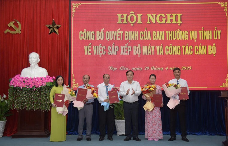 Ban Bien tap moi cua Bao va Dai Phat thanh Truyen hinh Bac Lieu. Anh: Nhat Ho