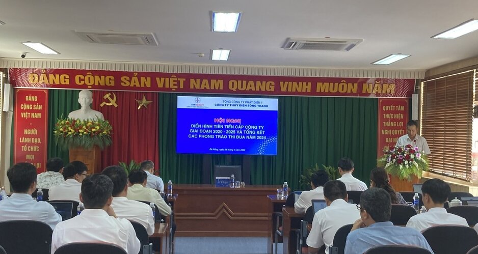 Hoi nghi dien hinh tien tien cap Cong ty giai doan 2020 – 2025. Anh: GENCO1