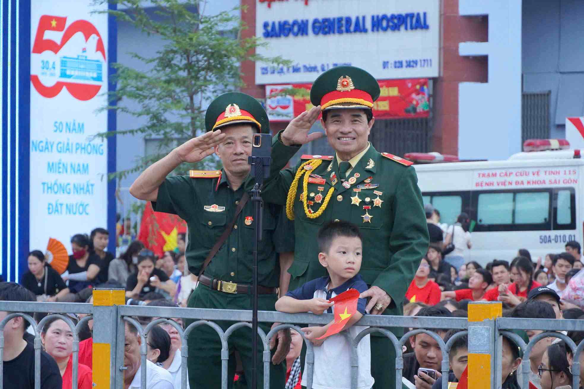 Veterans from all over the country traveled long distances to Ho Chi Minh City to watch the parade.