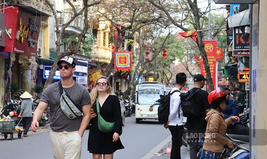 Hà Nội thu gần 30.000 tỉ đồng từ du lịch trong 3 tháng đầu năm 2025. Ảnh: Thái Mạnh