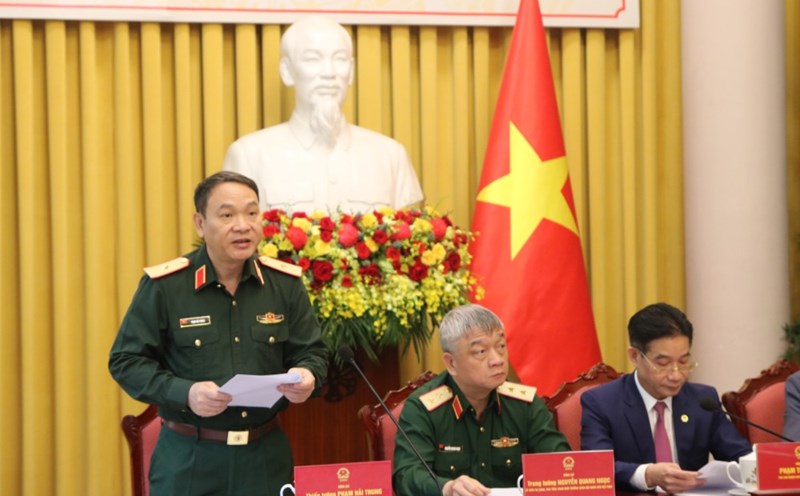 Major General Pham Hai Trung - Commander of the Ho Chi Minh Mausoleum Protection Command - spoke at the press conference. Photo: Tran Vuong