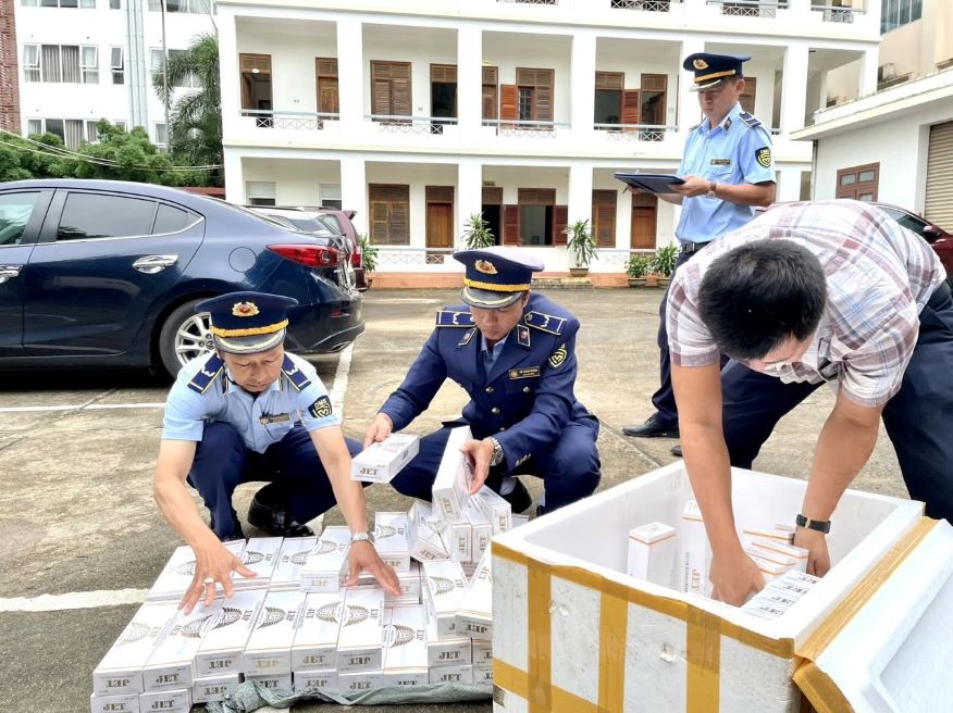 La fuerza de gestion de mercado de la provincia de Da Nang esta a cargo. Imagen de la pagina web de la organizacion